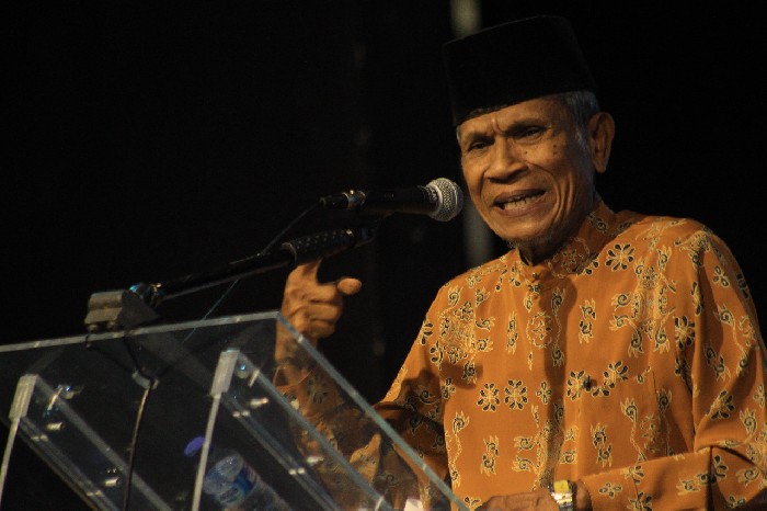 ICMI Minta Pendukung Bank Konvensional Keluar dari Aceh, Begini Petuah Prof Yusni Sabi