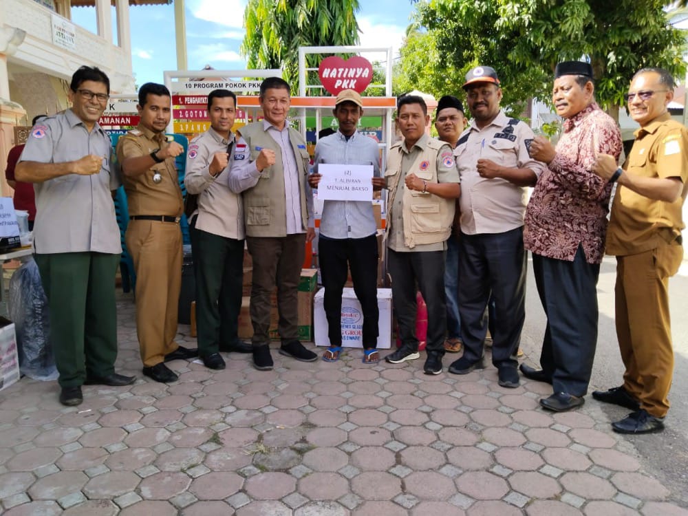 Warga Ingin Jaya Terima Bantuan Pemulihan Pascakebakaran dari Pemerintah Aceh