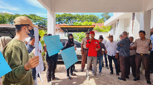 Aksi Damai Pemuda Aceh Tuntut Transparansi Penggunaan Anggaran Aceh Vespa Festival 2023
