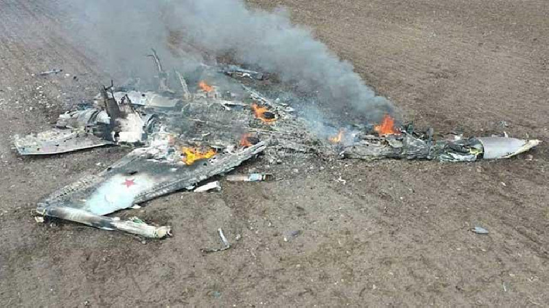 Ukraina Invasi Rusia, Beriku ini Rentetan Serangan Hancurkan Pesawat Militer
