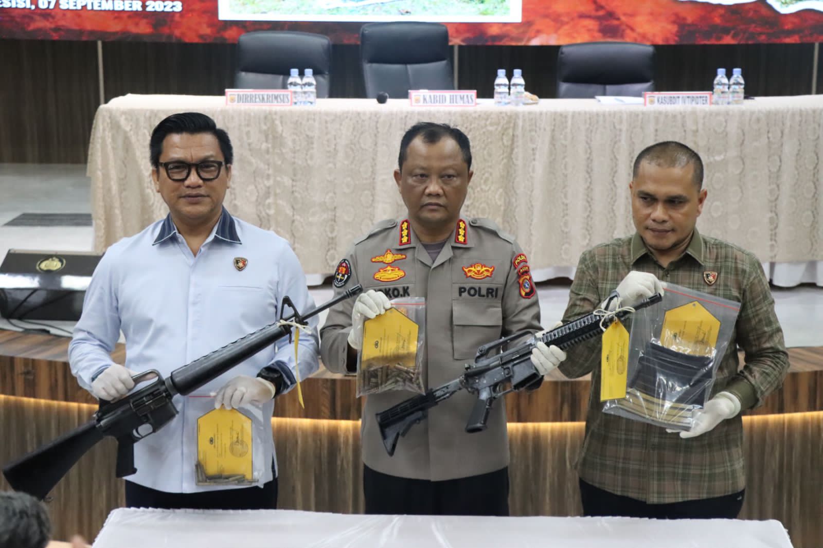 Dua Pucuk M-16 Sisa Konflik yang Diterima Dirreskrimsus Polda Aceh Masih Aktif