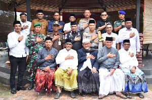 Pertemuan Dengan Kapolres, Abon Cot Tarom: Demi Kemaslahatan Pembangunan Mesjid Taqwa Muhammadiyah Sangso Dihentikan Dulu