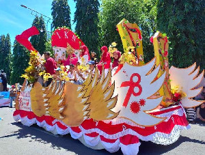 Selamat, Disdik Aceh Juara Satu Karnaval Mobil Hias Pawai Budaya HUT-RI ke 78