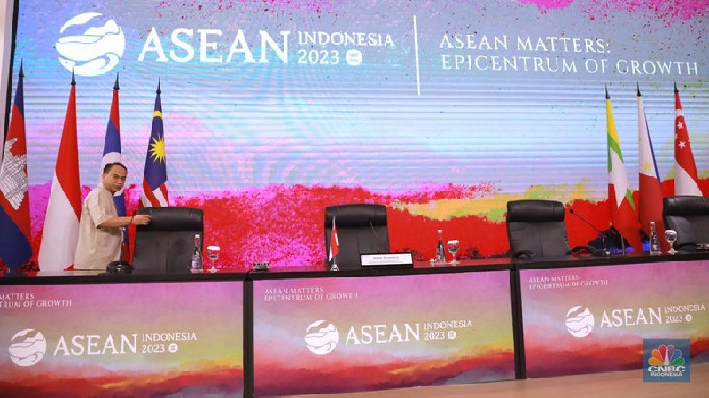 Menkominfo Minta Masyarakat Ikut Sukseskan KTT ke-43 ASEAN