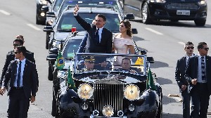 Jair Bolsonaro: Pemimpin Sayap Kanan Brasil Dilantik