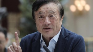 Pendiri Huawei Mengatakan Perusahaan Tidak Akan Membagikan Rahasia Pengguna