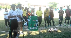 Wabup Abdya Buka Turnamen Sepakbola Irmawan Cup I