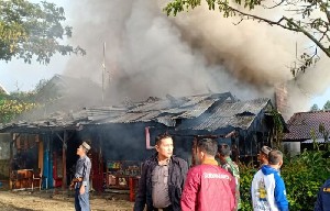 Dua Rumah di Kampung Jawa Blangkejeren Dilalap si Jago Merah