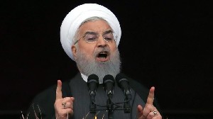 Rouhani Akan Mengungkap Kapal Selam yang Dilengkapi Rudal Jelajah Iran