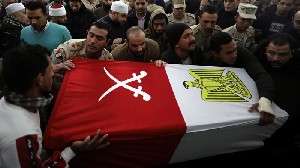 Lima Belas Tentara Mesir Terbunuh atau Terluka di Sinai Utara