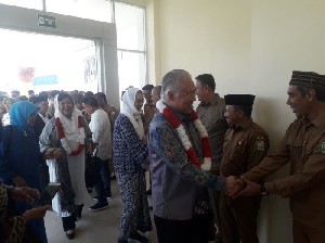 Kejagung dan Menteri Perdagangan RI tiba di Aceh