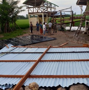 Angin Puting Beliung Merusak Rumah dan Ruko Warga di Dua Desa Kabupaten Pidie Jaya