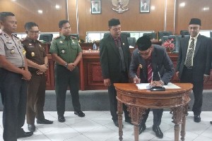 Pemkab Aceh Jaya sahkan Qanun Bantuan Hukum