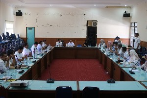 Dinsos Aceh Bahas Strategi Penanganan Kemiskinan Berbasis BDT