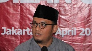 Survei SMRC: Jokowi Ungguli Prabowo, Jubir BPN: Survei Internal Kami Unggul 54 Persen.