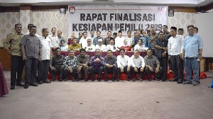 KIP Aceh Gelar Rapat Finalisasi Kesiapan Pemilu 2019