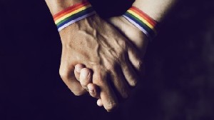 Brunei Berlakukan Hukum Rajam Sampai Mati Kepada Pelaku LGBT