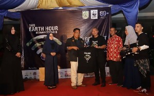 Aminullah Jadi Duta Earth Hour 2019, Sampaikan Pesan Peduli Bumi dari Balai Kota