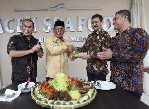 Resmikan Aceh Seafood Restaurant, Aminullah: Ini Penunjang Sektor Pariwisata Banda Aceh