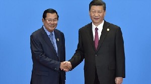 China Membantu Kamboja Jika UE Menerapkan Sanksi Perdagangan