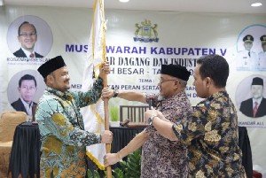 Iskandar Ali Pimpin Kadin Aceh Besar Periode 2019-2024