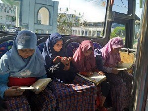 SDIT Nurul Fikri Aceh Gelar Safari Masjid dan Ramadhan On The Road