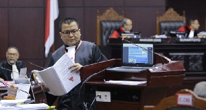Prabowo - Sandi Gugat Konstitusionalitas Hasil Pilpres 2019