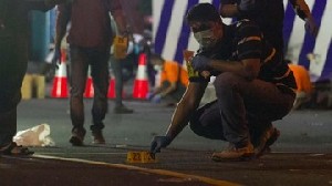 Polisi Tangkap Dua Terduga Teroris Bom Pos Polisi Kartasura