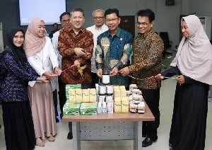 ARC Unsyiah Bahas Pola Bisnis Nilam Aceh