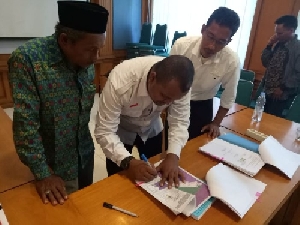 DLHK Aceh Tanda Tangani MoU Pengelolaan Hutan Agroforestri