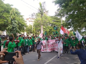 Mahasiswa Unimal Kecam Distanbun Aceh Polisikan Keuchik Berprestasi