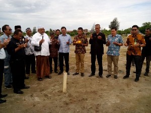 Santunan Yatim Awali Pembangunan Jalan Tol di Kecamatan Baitussalam