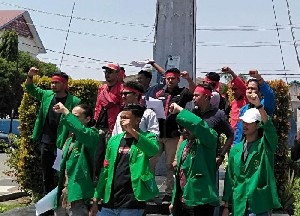 Desak Pemerintah RI Jamin Persatuan Di Aceh , Mahasiswa Lhoksemawe Gelar Aksi Damai