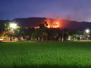 Kebakaran hutan Landa  Aceh Besar