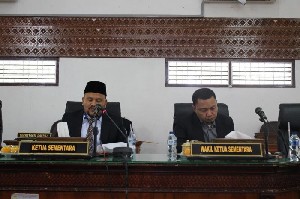 DPRK Aceh Besar Gelar Paripurna I Tahun Sidang 2019-2020