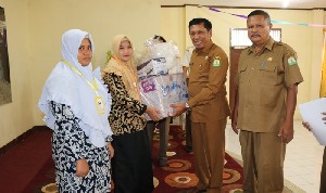 Pesan Alhudri Pada Penutupan Pelatihan Keterampilan Siswi Binaan Dinsos Aceh