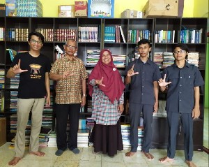 Mahasiswa Ilmu Perpustakaan UIN Ar-Raniry PKL di PKBM RUMAN Aceh