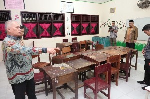 Sekda Aceh Kawal Program â€œBEREHâ€
