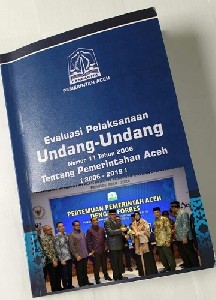 Plt Gubernur Aceh Serahkan Buku PR kepada Forbes DPR dan DPD RI