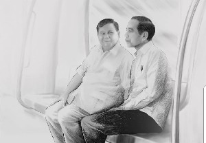Tahun Baru, Prabowo Unggah Sketsa Foto Keakraban dengan Jokowi