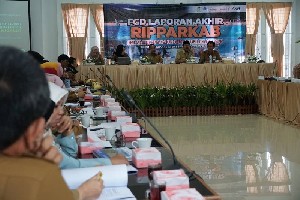 114 Destinasi Wisata Aceh Besar Dibahas dalam RIPPARKAB