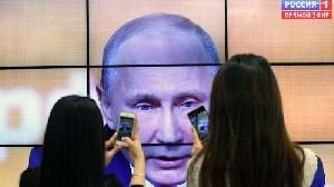 Revisi Regulasi, Kini Rusia Dapat Menuduh Wartawan dan Blogger Sebagai Agen Asing