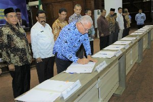 Kabupaten dan Kota Serahkan Aset ke Pemerintah Provinsi Aceh
