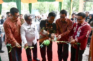 Aminullah Resmikan Kantor Asuransi Jasindo Syariah Aceh