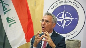 NATO Mempertimbangkan Seruan Trump untuk Lebih Terlibat di Timur Tengah