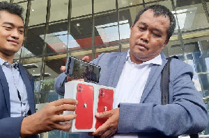 Sayembara Cari Harun Masiku dan Nurhadi Berhadiah iPhone, Barang Dititip ke KPK