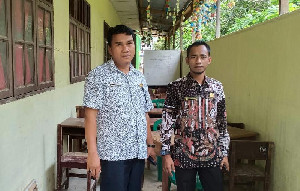 Miris, Siswa SD Bukit Rata Belajar di Lorong Sempit