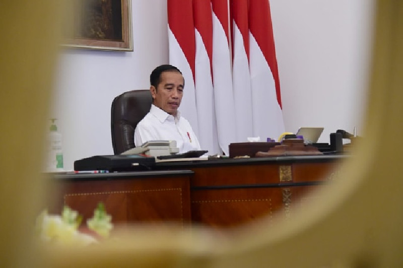 Debt Collector Kejar Angsuran, Jokowi: Polisi Catat!