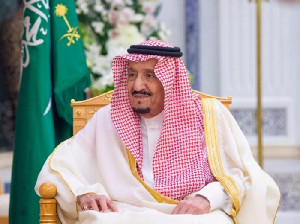 Raja Salman Sedih Tak Ada Doa di Masjid Saat Ramadan