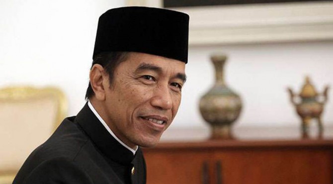 Corona, Jokowi Minta K/L Perbanyak Program Padat Karya Tunai